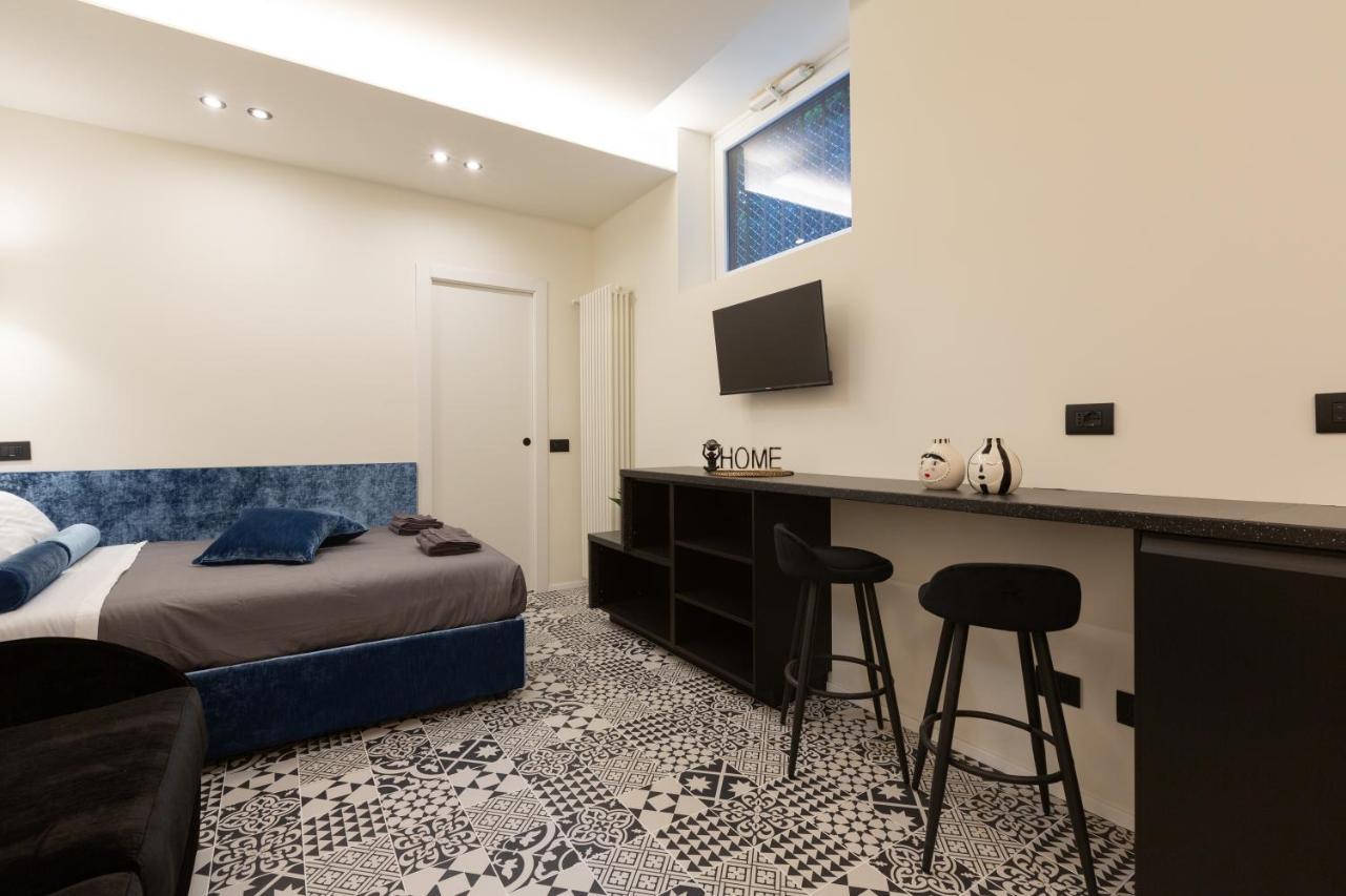 Pab60 -Crescenzago-Luxury Blue House Apartment Milan Exterior photo